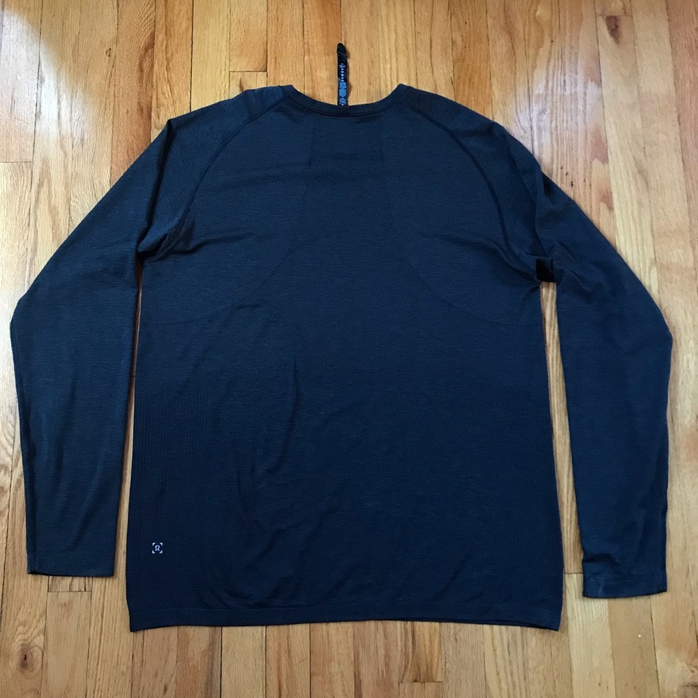 lululemon Metal Vent Black Long Sleeve Shirt XXL